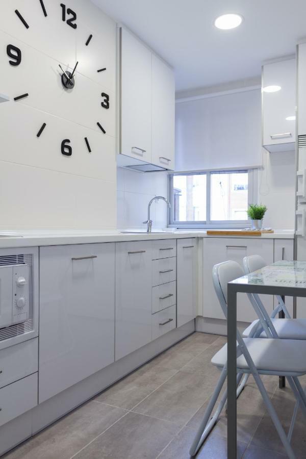 Apartamento Del Sueno Con Aire Acondicionado 洛格罗尼奥 外观 照片